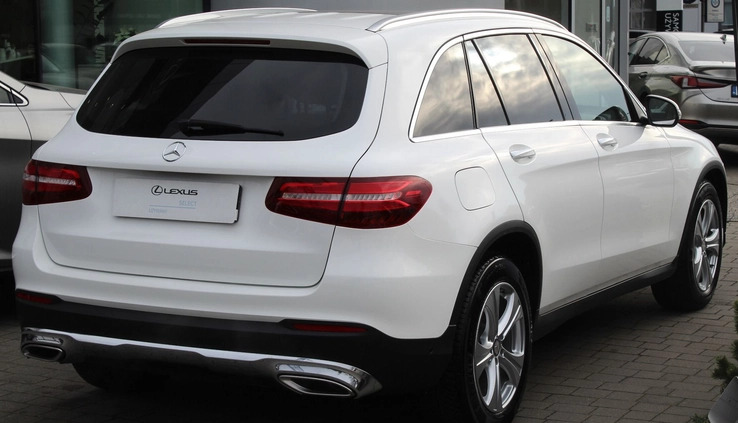 Mercedes-Benz GLC cena 116900 przebieg: 160083, rok produkcji 2016 z Radymno małe 352